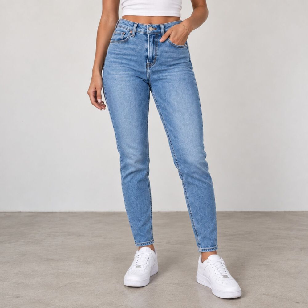 American Eagle Mom Jeans Straight Leg Women’s Size 00 Regular High Rise Stretch